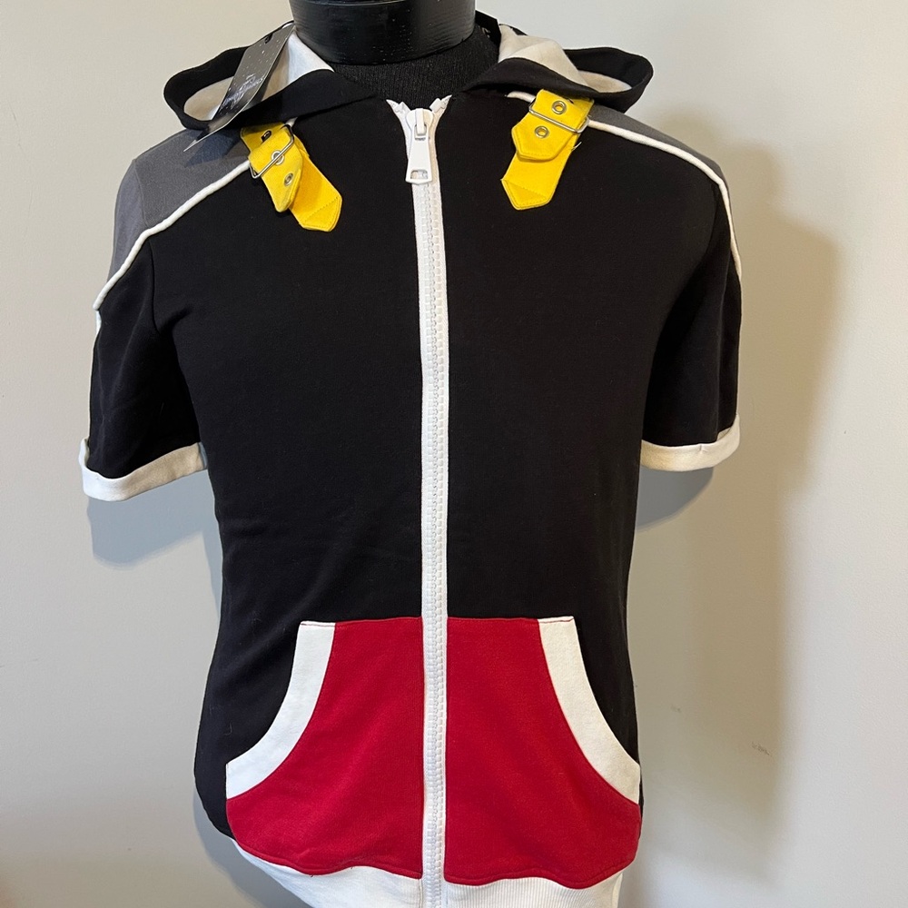 Disney Short Sleeve Kingdom Hearts Sora Hoodie XS